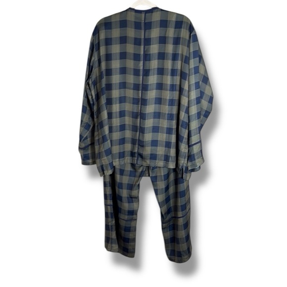 Summersalt The Cloud 9 Silky Buffalo Check PJ Set Size Large - Picture 5 of 5